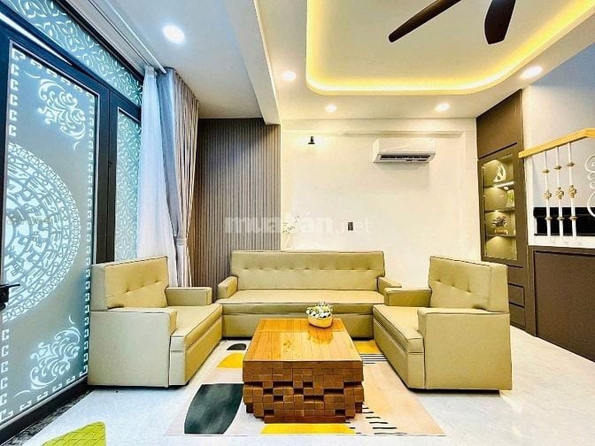Cần tiền bán gấp nhà đường Nguyễn Đình Chiểu, Quận 3, SHR giá 3 tỷ 350
