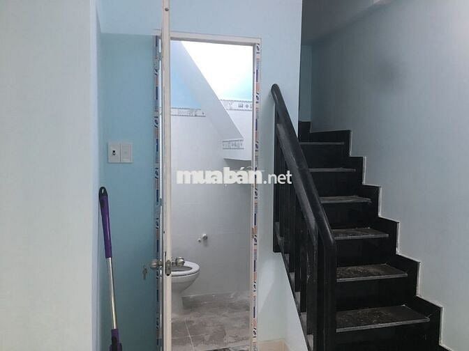 Nhà như hình sát MT Trường Sa khi Phan Xích Long 2 phòng ngủ, 2 WC