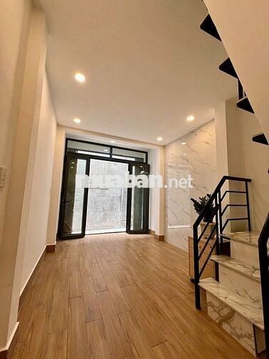 NHÀ TRUNG TÂM THƯƠNG MẠI QUẬN TÂN PHÚ 3.5X8 ĐƯỜNG GÒ DẦU. P. TÂN QUÝ
