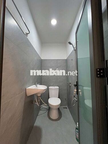 NHÀ TRUNG TÂM THƯƠNG MẠI QUẬN TÂN PHÚ 3.5X8 ĐƯỜNG GÒ DẦU. P. TÂN QUÝ