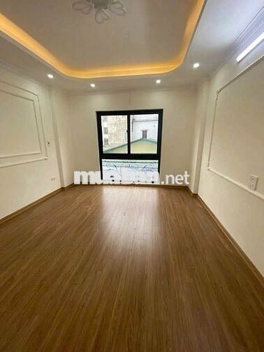 Bạn em  cần bán nhà phố Lê Trọng Tấn, HĐ, 53m, 4t,ô tô vào nhà,chỉ  9t