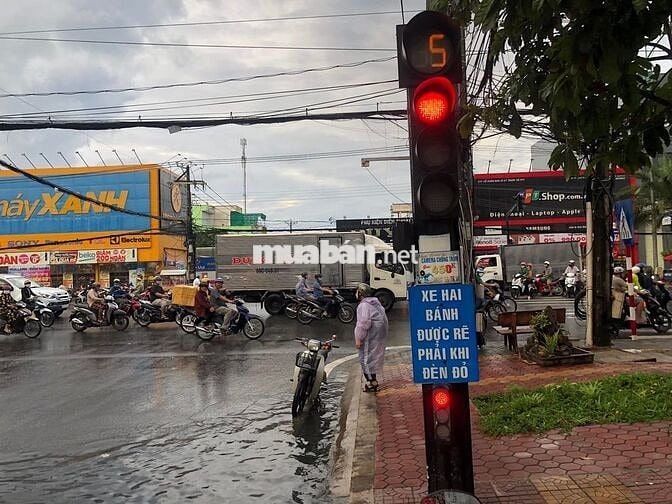cho thuê măt bằng kinh doanh ngay vòng xoay trung sơn   1000m2