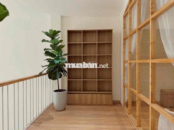 Nhà mặt Tiền đường 7m5 gần Thái Thị Bôi