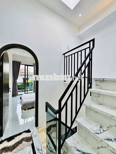 Cực hiếm! Nhà 36m² Đặng Văn Ngữ, hẻm thông, ở ngay giá chỉ 3,9 tỷ