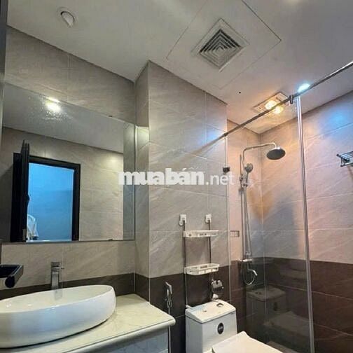 Hơn 8 tỷ có ngay phân lô Phùng Chí Kiên, 30m2, 5T-ô tô, full nội thất