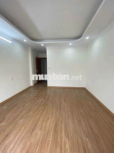 Bạn em  cần bán nhà phố Lê Trọng Tấn, HĐ, 53m, 4t,ô tô vào nhà,chỉ  9t