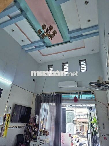 Nhà 2 Lầu Đúc Kiên Cố Mặt Đường Lớn Nguyễn Thị Thơi P. Hiệp Thành Q12