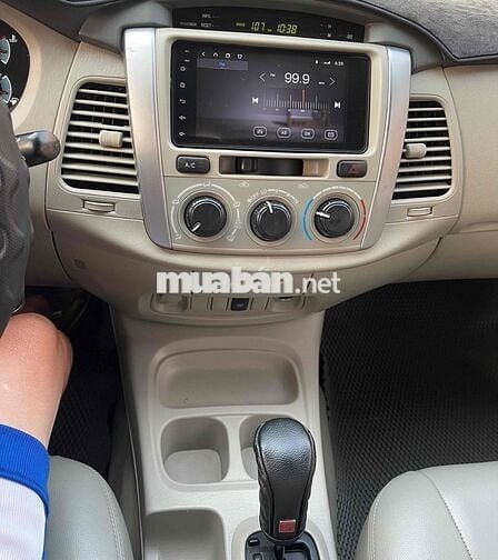 Toyota Innova 2012 2.0G - 112500 km số tự động