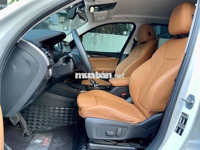 BMW X3 2024 sDrive20i Trắng Nâu - 13000 km