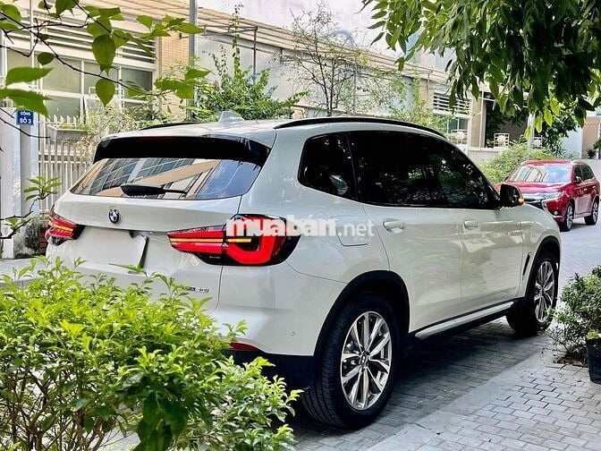 BMW X3 2024 sDrive20i Trắng Nâu - 13000 km