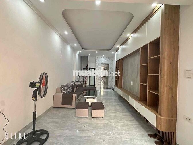 Bán nhà phố Bà Triệu ,Hà Đông 35m 5T chỉ 11,5 tỷ thang máy ,ôtô đỗ cửa