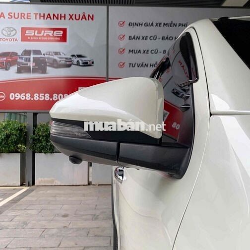 Toyota Fortuner Legender 2020 4x2 AT -- 2 vạn 6km