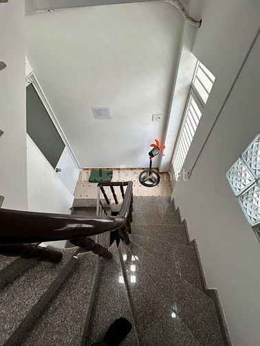 Bán nhà MT Hẻm 8m Bạch Mã Khu Bắc Hải Q.10 - 3M X 7M - GIÁ CHỈ 5,1 TỈ