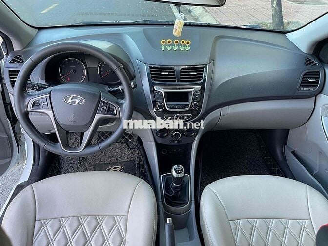 Hyundai Accent 2016 1.4 MT nhập Hàn nguyên chiếc