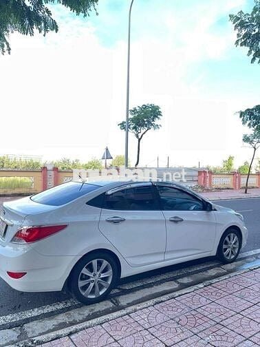Hyundai Accent 2016 1.4 MT nhập Hàn nguyên chiếc