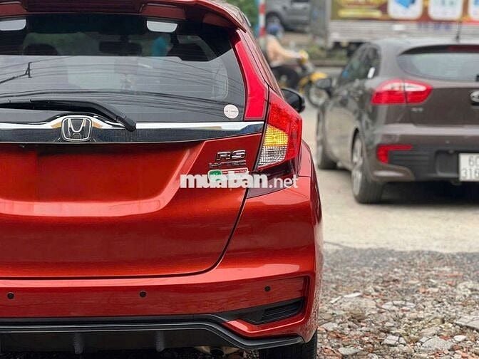 Honda Jazz 2019 1.5 RS - 32000 km