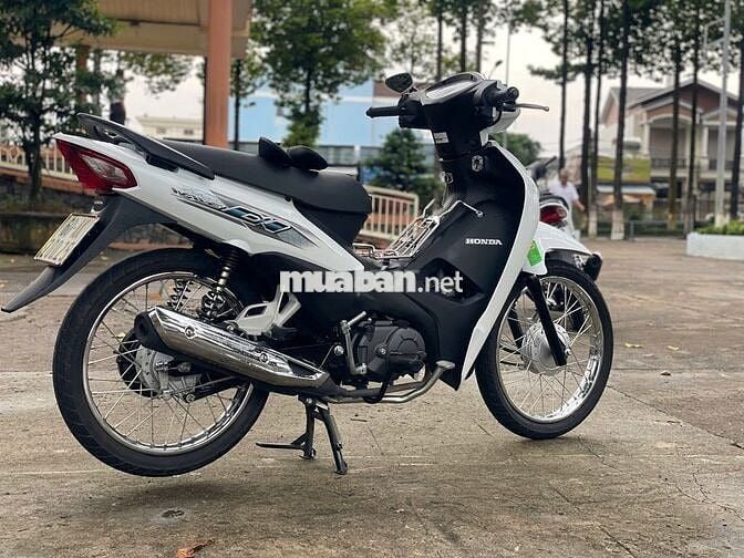 Wave 2024 đi 4 ngàn  chính chủ kí giấy