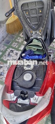 Xe máy Suzuki Axelo 125cc côn tay