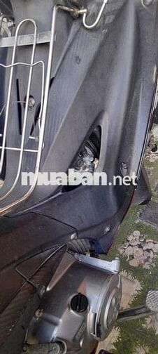 Xe máy Suzuki Axelo 125cc côn tay