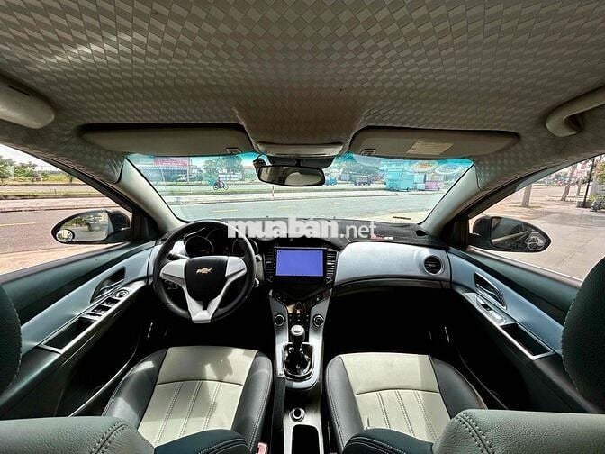 Chevrolet Cruze 2011 1.6 mt
