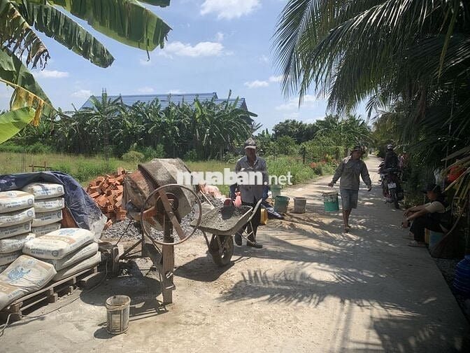 Đất ngay khu đang xây nhà gần BVĐK Tiền Giang P. Trung An