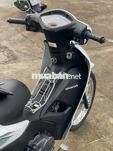 Wave 2024 đi 4 ngàn  chính chủ kí giấy