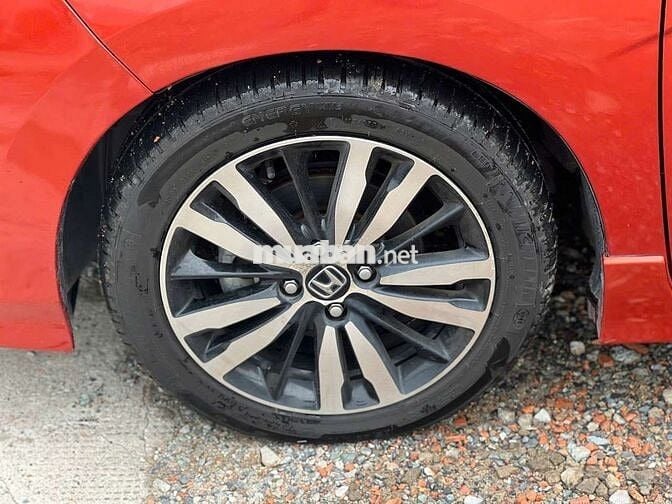Honda Jazz 2019 1.5 RS - 32000 km