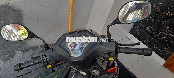 Xe máy Suzuki Axelo 125cc côn tay