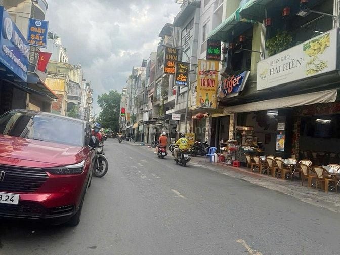 23T GIẢM VỀ 17T. MT ngay Lê Văn Sỹ, DTSD 250m2. 6 tầng. Thu nhập 360tr