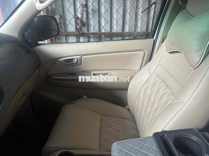 Bán Fortuner Máy Dầu Số Sàn 2011 Cực Đẹp. Giá Tốt