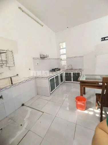 CẦN BÁN GẤP NHÀ CẤP 4 RỘNG RÃI Ở GẦN BV ĐA KHOA KHU VỰC CỦ CHI 750TR