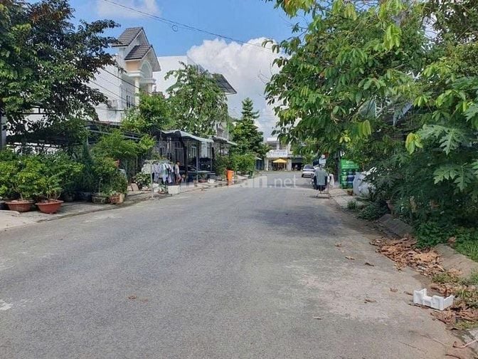 CẦN BÁN GẤP NHÀ CẤP 4 RỘNG RÃI Ở GẦN BV ĐA KHOA KHU VỰC CỦ CHI 750TR