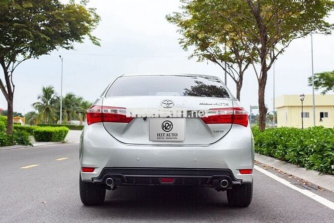 Toyota Corolla Altis 2015 1.8G AT - 90000 km