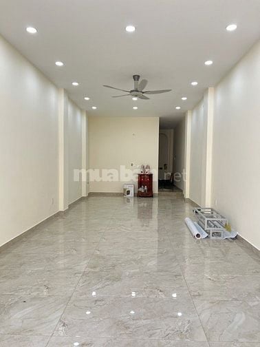 Cho thuê mặt bằng kinh doanh hoặc văn phòng 60m2 giá 20trieu có TL