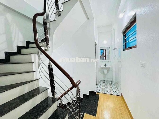 PHÚ MỸ-NAM TỪ LIÊM-30M-5T-MT 6,5 TỶ-Ô TÔ ĐỖ CỬA-10M RA Ô TÔ.