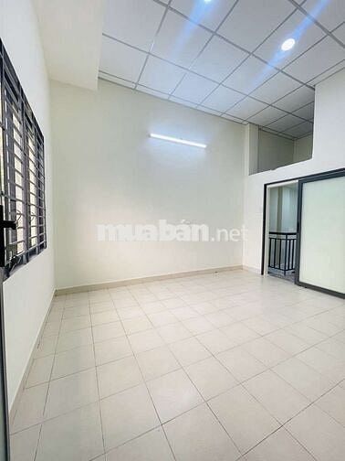 NHÀ RẺ  - SỔ ĐẸP - TRUNG TÂM Q3 - 55M2 - NGANG 5M