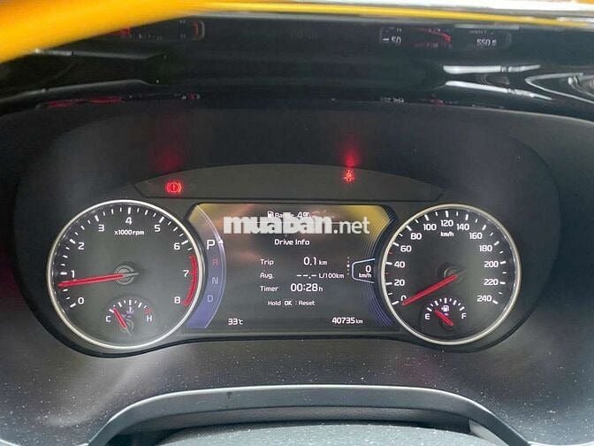 Kia Seltos 2020 Premium 1.4 Turbo,màu vàng,4v km