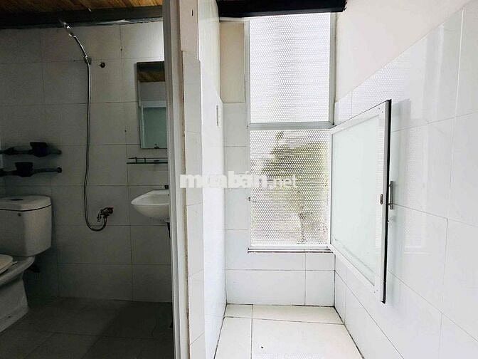 Phòng DUPLEX Gác Cao_ Cửa Sổ Trời_Full Nội Thất ngay ETOWN CỘNG HOÀ