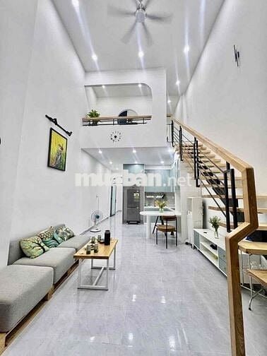 BÁN NHÀ HẺM LÊ VĂN KHƯƠNG , THIẾT KẾ KIỂU ÂU , ĐẸP LUNG LING