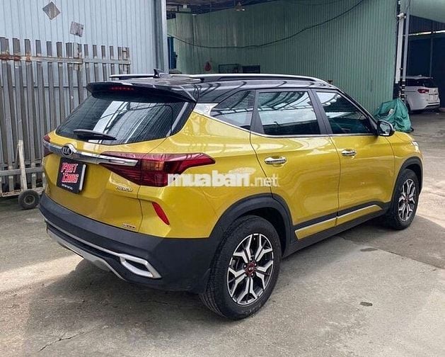 Kia Seltos 2020 Premium 1.4 Turbo,màu vàng,4v km