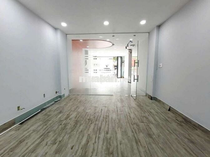 Mặt tiền Phan Văn Trị khu Kd sầm uất phù hợp làm VP, nail, tóc