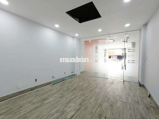 Mặt tiền Phan Văn Trị khu Kd sầm uất phù hợp làm VP, nail, tóc