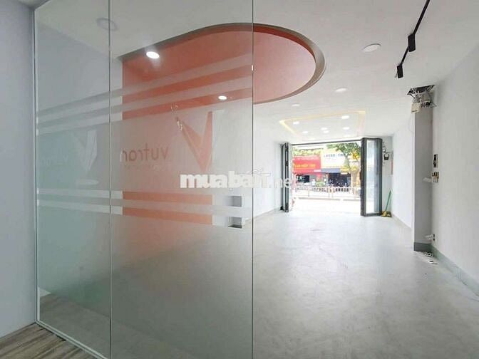 Mặt tiền Phan Văn Trị khu Kd sầm uất phù hợp làm VP, nail, tóc