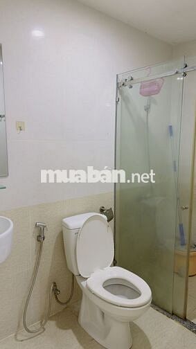CẦN SHARE PHÒNG MASTER CHO NỮ, FULL NỘI THẤT GIÁ 5.5tr