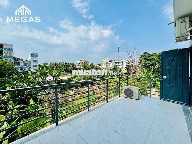 Căn hộ Duplex siêu rộng có ban công view đẹp