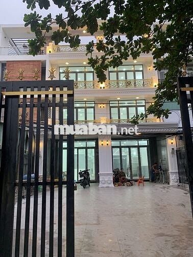 Cho  thuê nhà mới xây nguyên căn mặt tiền đường An Dương Vương