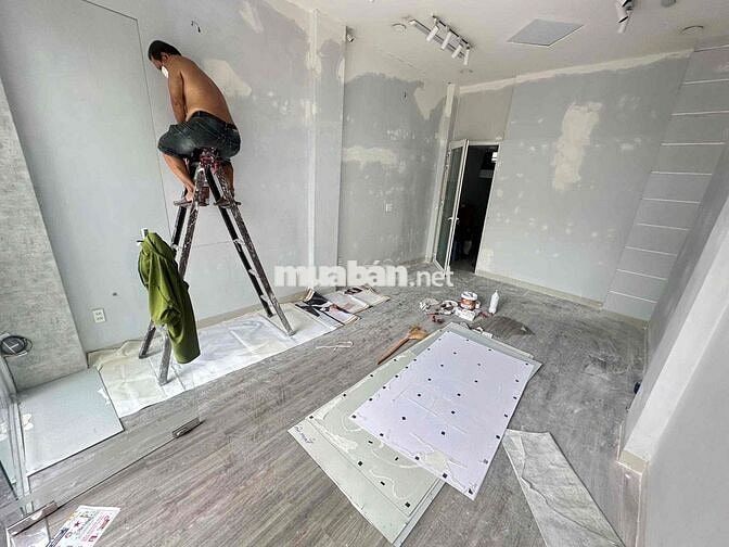 Cho thuê mbkd mặt tiền rộng 40m2 ở đường Phùng Văn Cung Phú Nhuận
