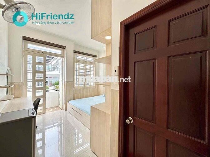 Căn hộ dịch vụ Full nội thất có ban công lớn Dạ Nam Q8 kế cầu Chữ Y