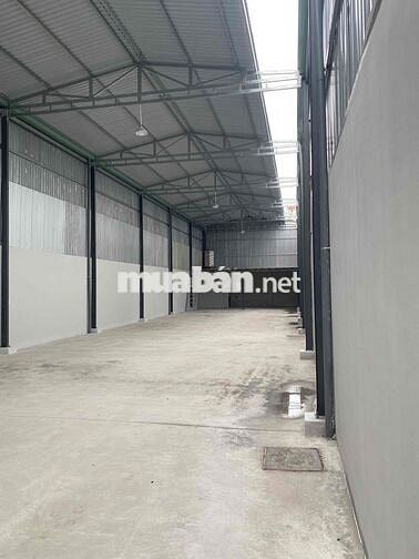 cho thuê kho xưởng ngang 8dài45m
