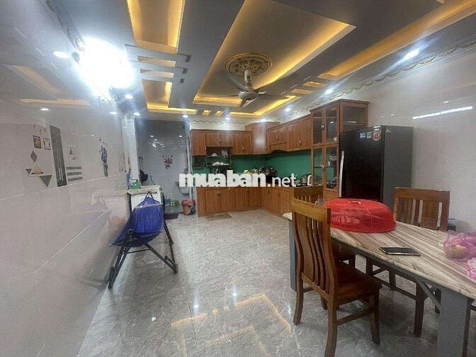 Mặt tiền 6m thạnh xuân 24 quận 12 nhà 4T 80m2 ,5pn giá 6 tỷ